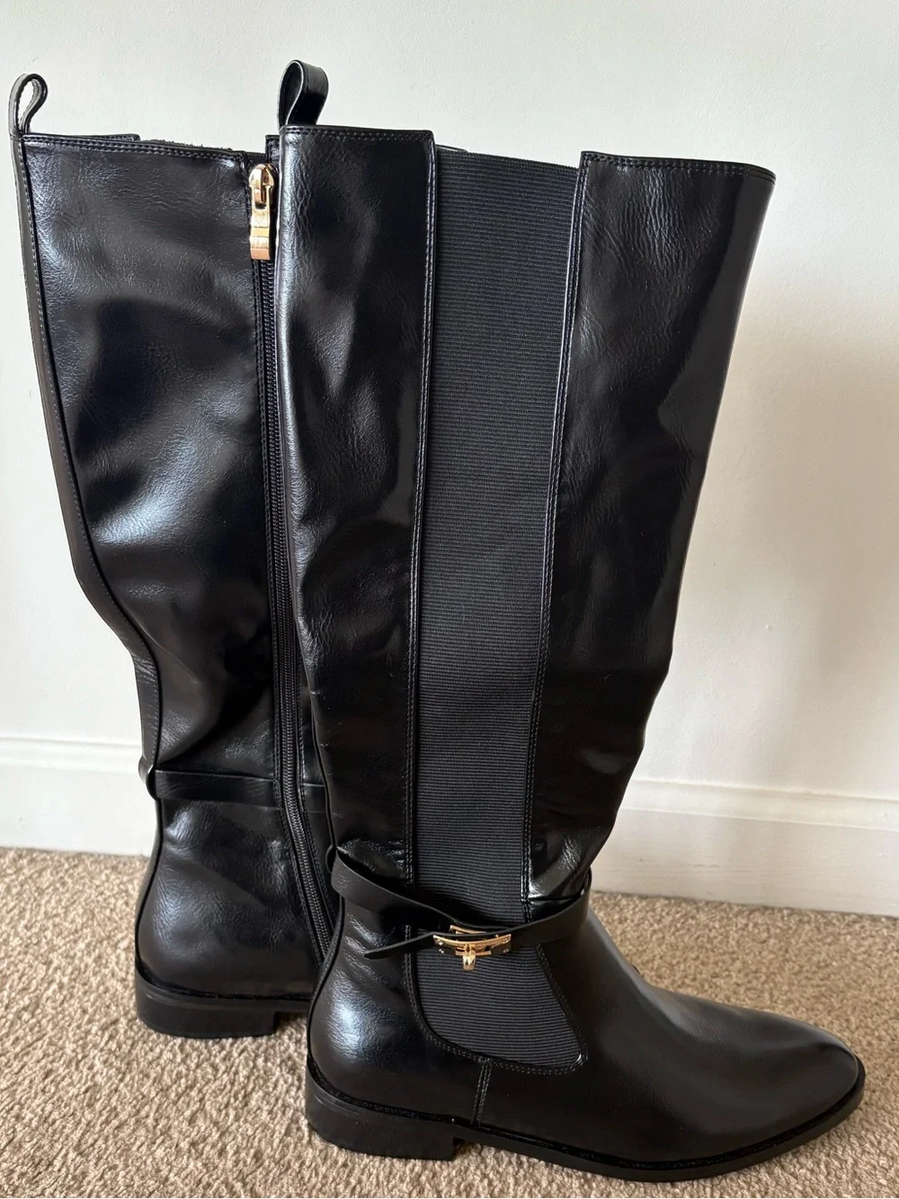 Torgeis black boots; size 8.5; NWOT